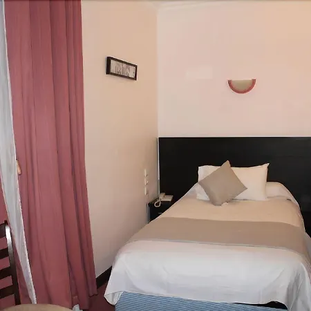 Le Clery Hotel Paryż