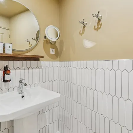 Hotel Le Clery Paryż