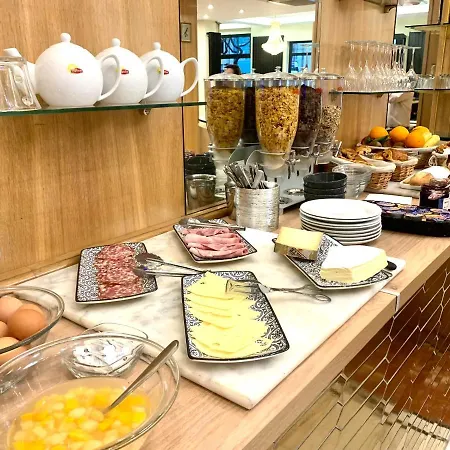 Le Clery Hotel Parigi
