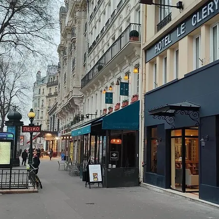Le Clery Hotel