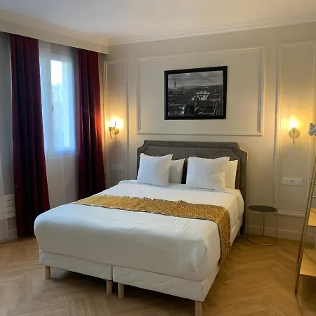 Le Clery Hotel 4*