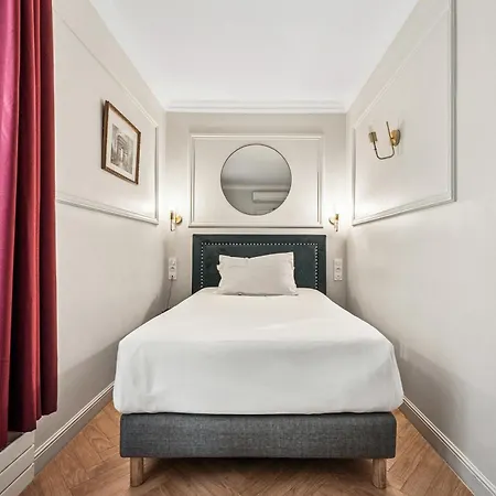 Le Clery Hotel Paris