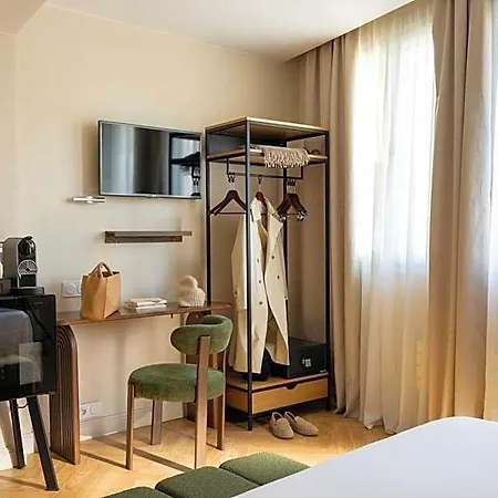 Du Flaneur 4*