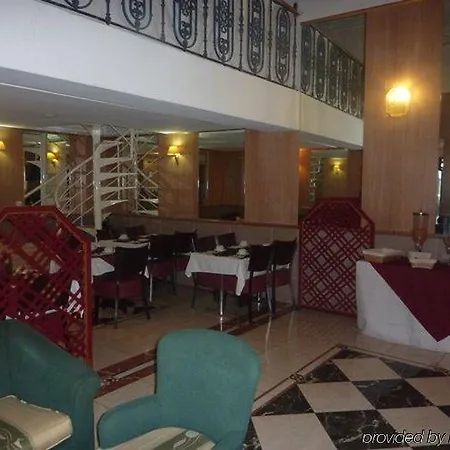 Du Flaneur 4* Párizs