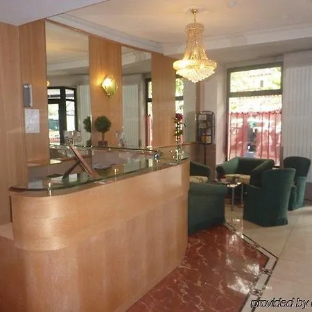 Du Flaneur 4* Párizs