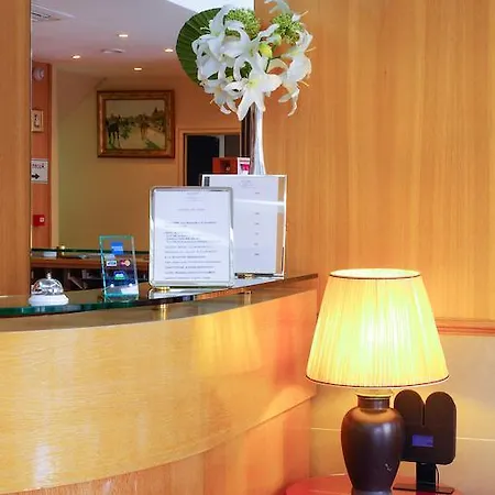 Le Clery 4* Paris