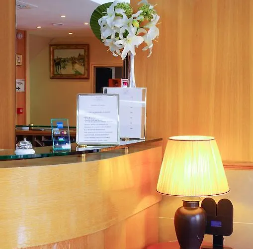 Du Flaneur 4* Parijs