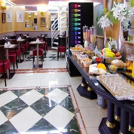 Le Clery Hotell Paris